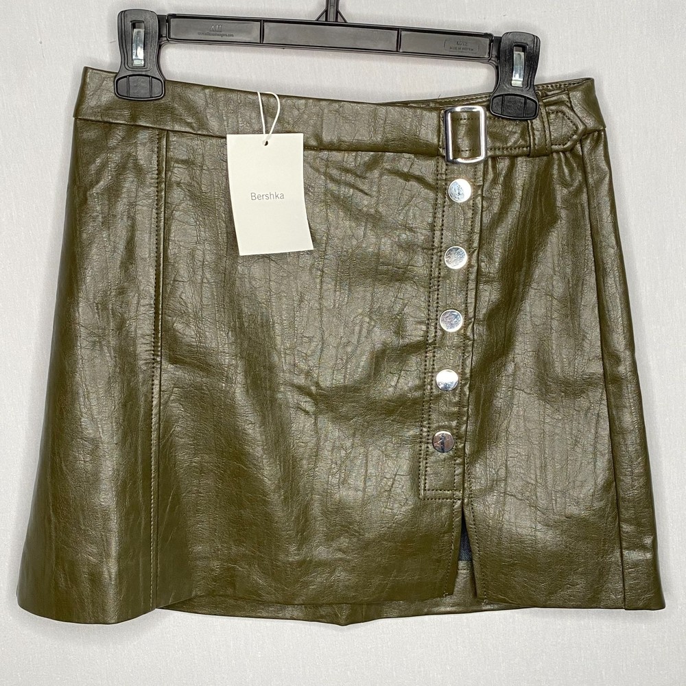 💎Bershka Faux Leather Skirt Medium 28 Mini Decorative Buttons Buckle Back Zip